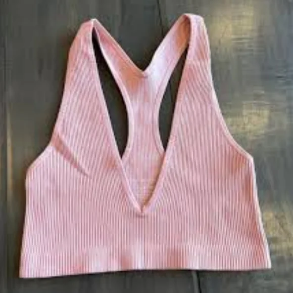 V-neck crop top - Picture 2 of 3